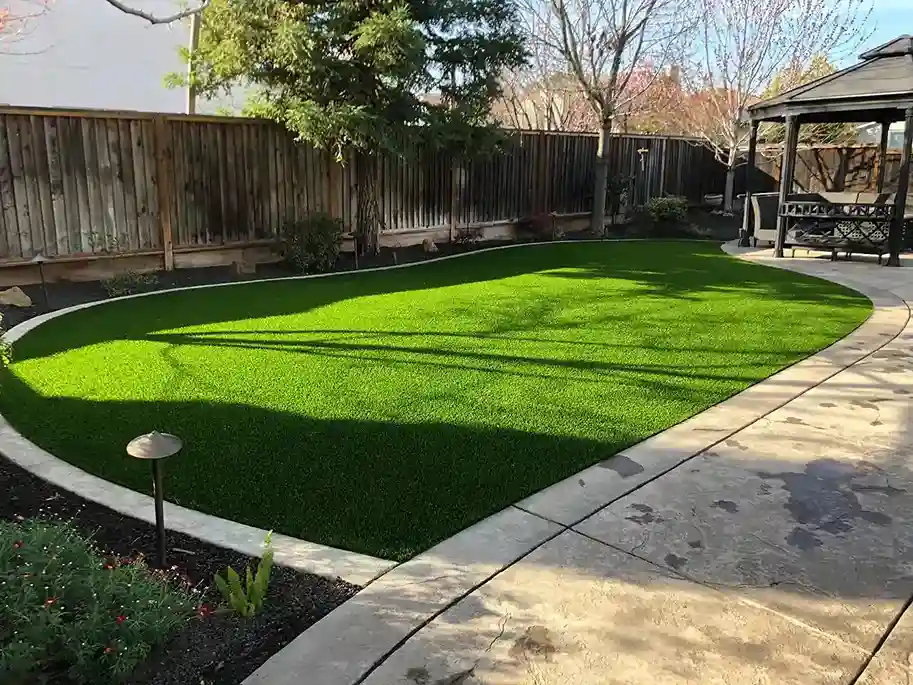 synthetic-grass-lawn-for-yard_11zon